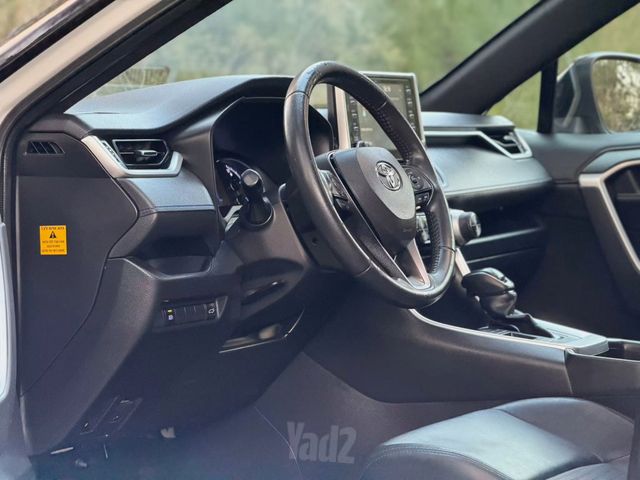 טויוטה RAV4