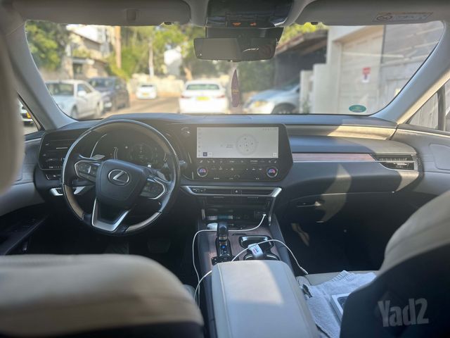 לקסוס RX