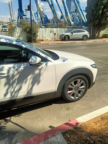 מאזדה CX-30