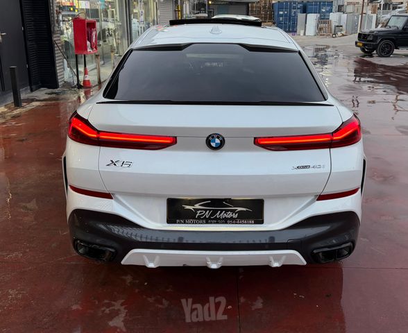 ב מ וו X6
