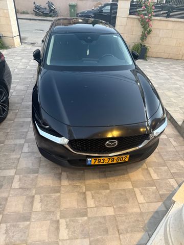 מאזדה CX-30
