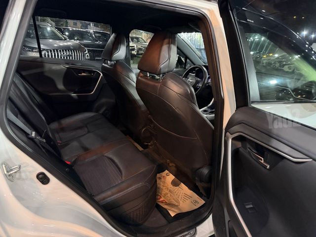 טויוטה RAV4