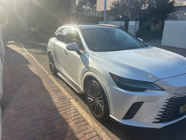 לקסוס RX