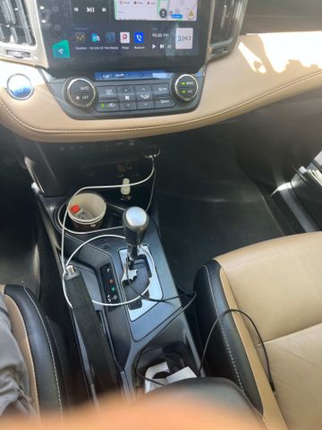 טויוטה RAV4