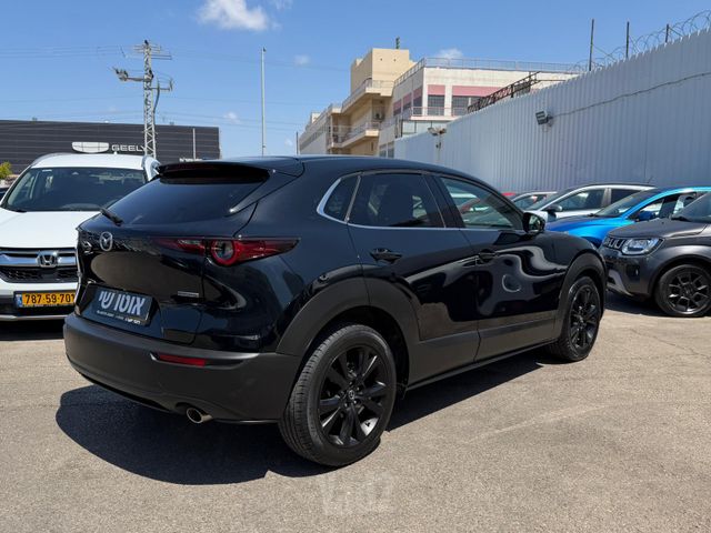 מאזדה CX-30