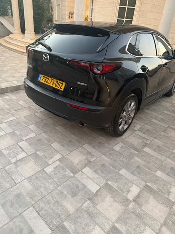 מאזדה CX-30