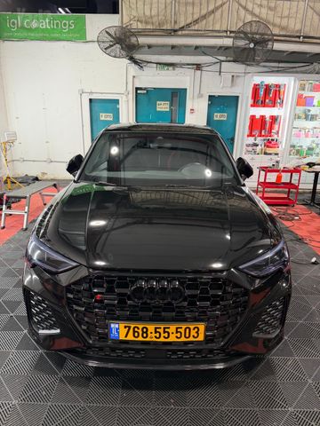 אאודי RS Q3