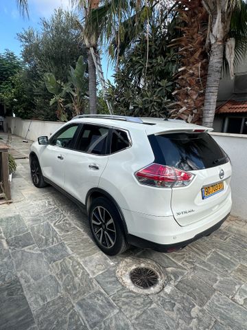 ניסאן אקס טרייל
