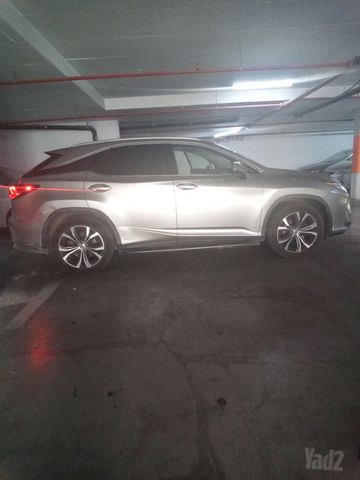 לקסוס RX