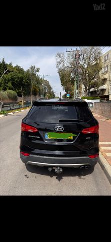 יונדאי סנטה פה