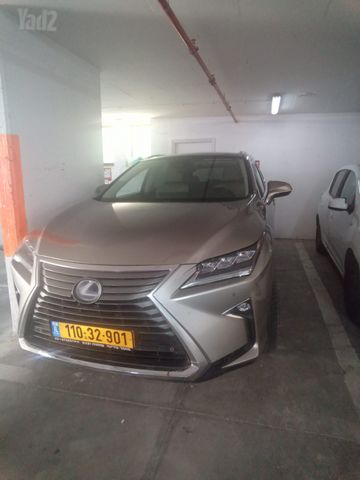 לקסוס RX