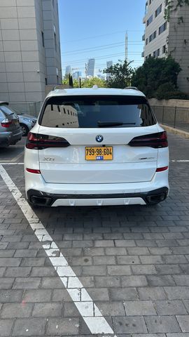 ב מ וו X5