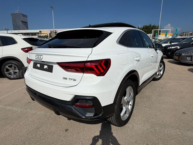 אאודי Q3