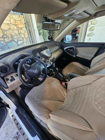 מודעת רכב טויוטה RAV4