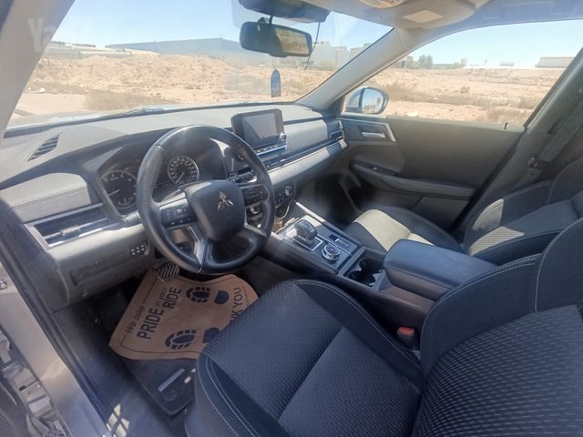 מיצובישי אאוטלנדר