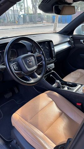 וולוו XC40