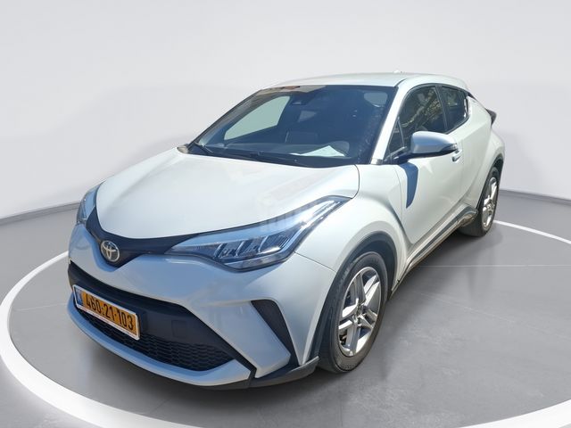 מודעת רכב טויוטה C-HR