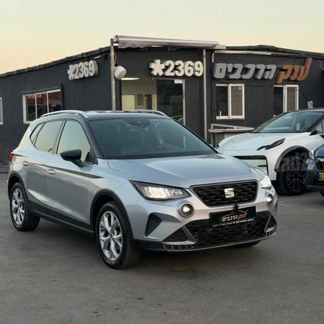 מודעת רכב סיאט ארונה