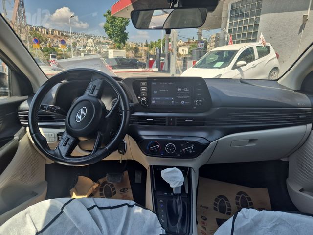 יונדאי i20