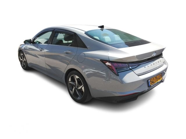 יונדאי אלנטרה