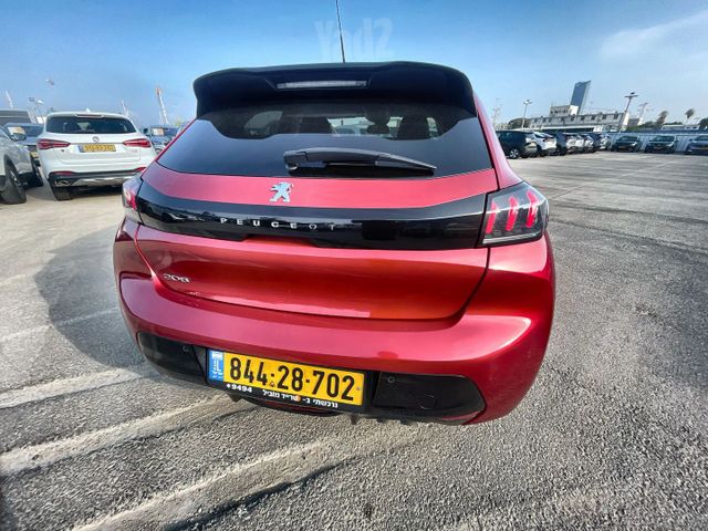 פיג'ו 208