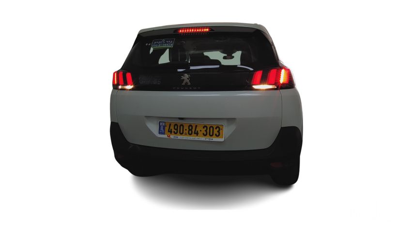 פיג'ו 5008