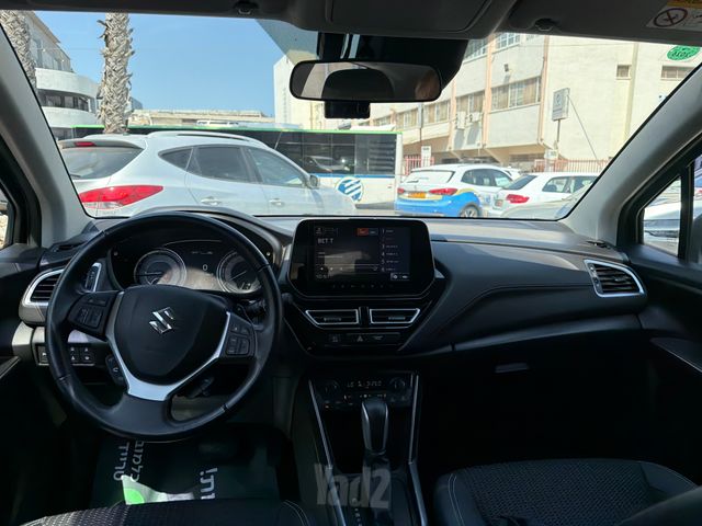 סוזוקי S-Cross