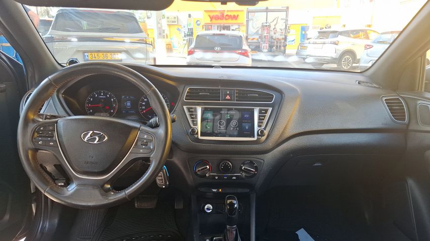 יונדאי i20
