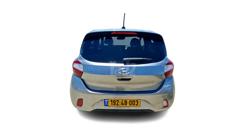 יונדאי i10