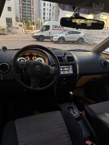סוזוקי SX4