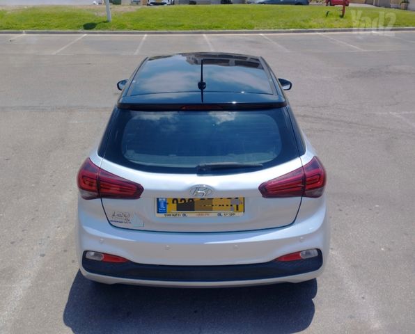 יונדאי i20