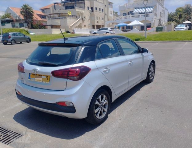 יונדאי i20