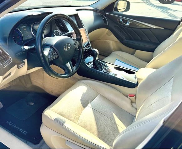 אינפיניטי Q50