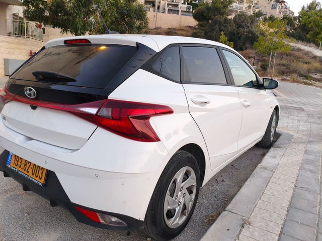 יונדאי i20