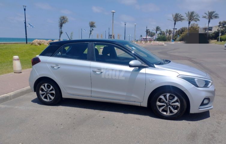 יונדאי i20