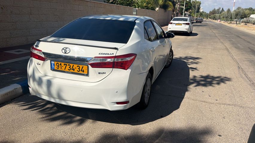 טויוטה קורולה