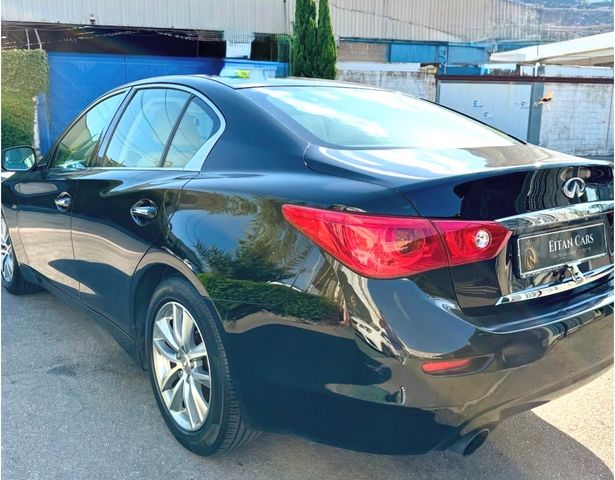 אינפיניטי Q50