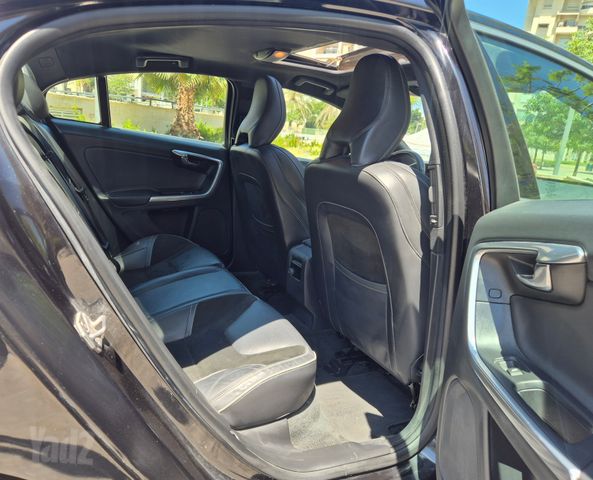 וולוו S60