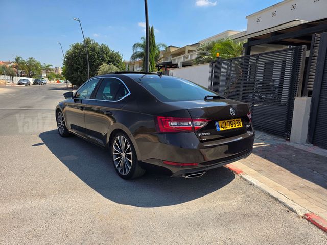 סקודה סופרב