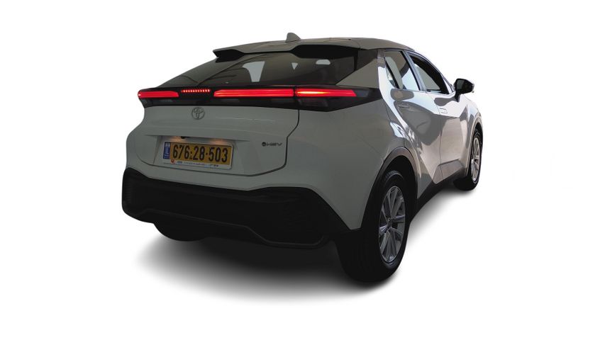 מודעת רכב טויוטה C-HR