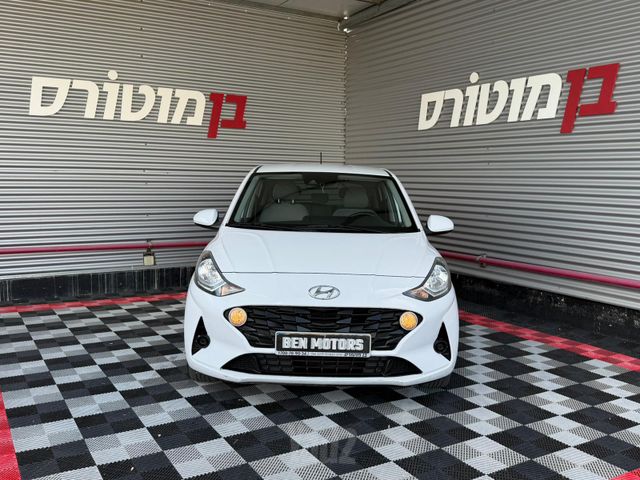 יונדאי i10