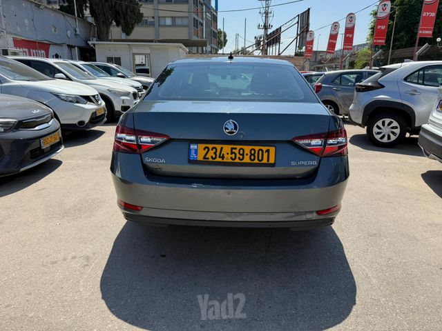 סקודה סופרב