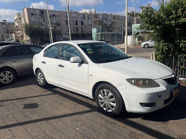 מאזדה 3