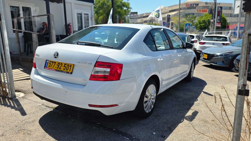 סקודה אוקטביה
