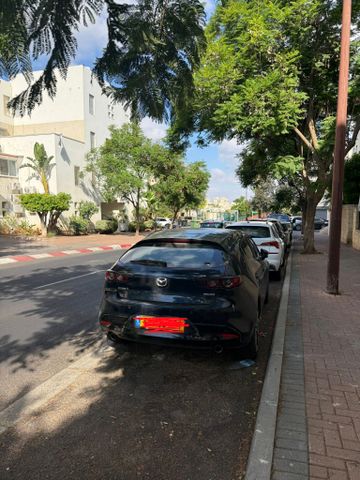 מאזדה 3