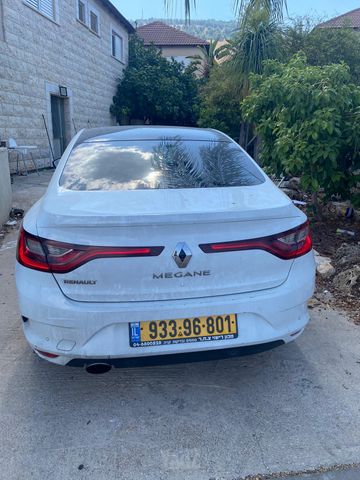 רנו מגאן