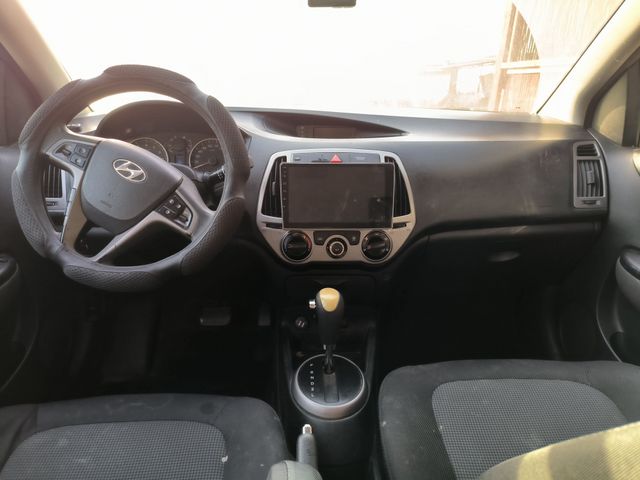 יונדאי i20