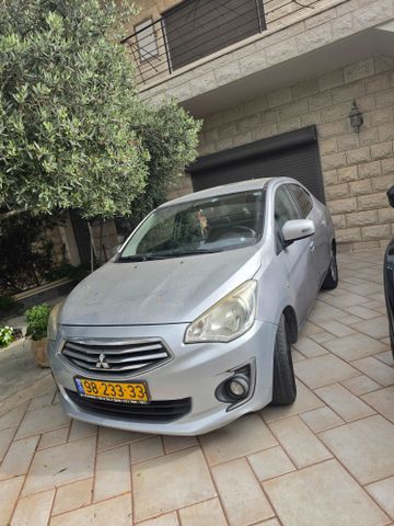 מודעת רכב מיצובישי אטראז'