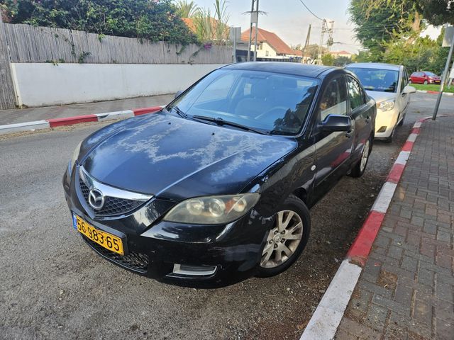 מודעת רכב מאזדה 3