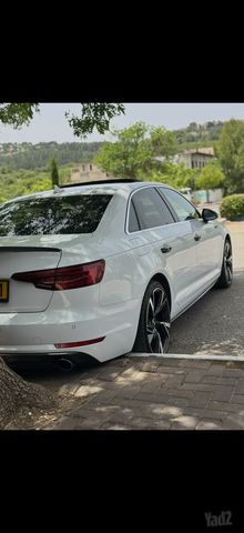 אאודי A4